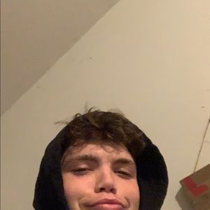 Meet your Posher, Brock